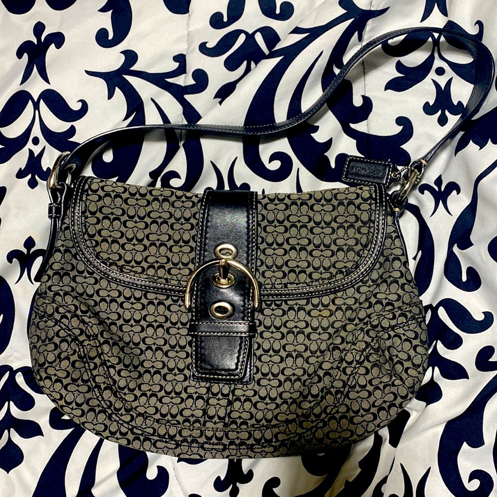 Vintage Coach shoulder purse